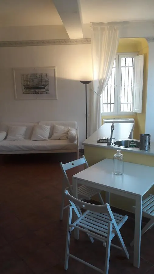La Vela - Dimora D'Epoca- Appartamenti Capraia Aparthotel
